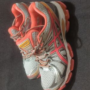 Asics Gel-Nimbus 15 Lighting/Hot Punch/Marigold Women's Size 8 New Running Shoes